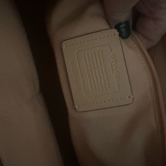 Coach tote - Picture 3 of 5